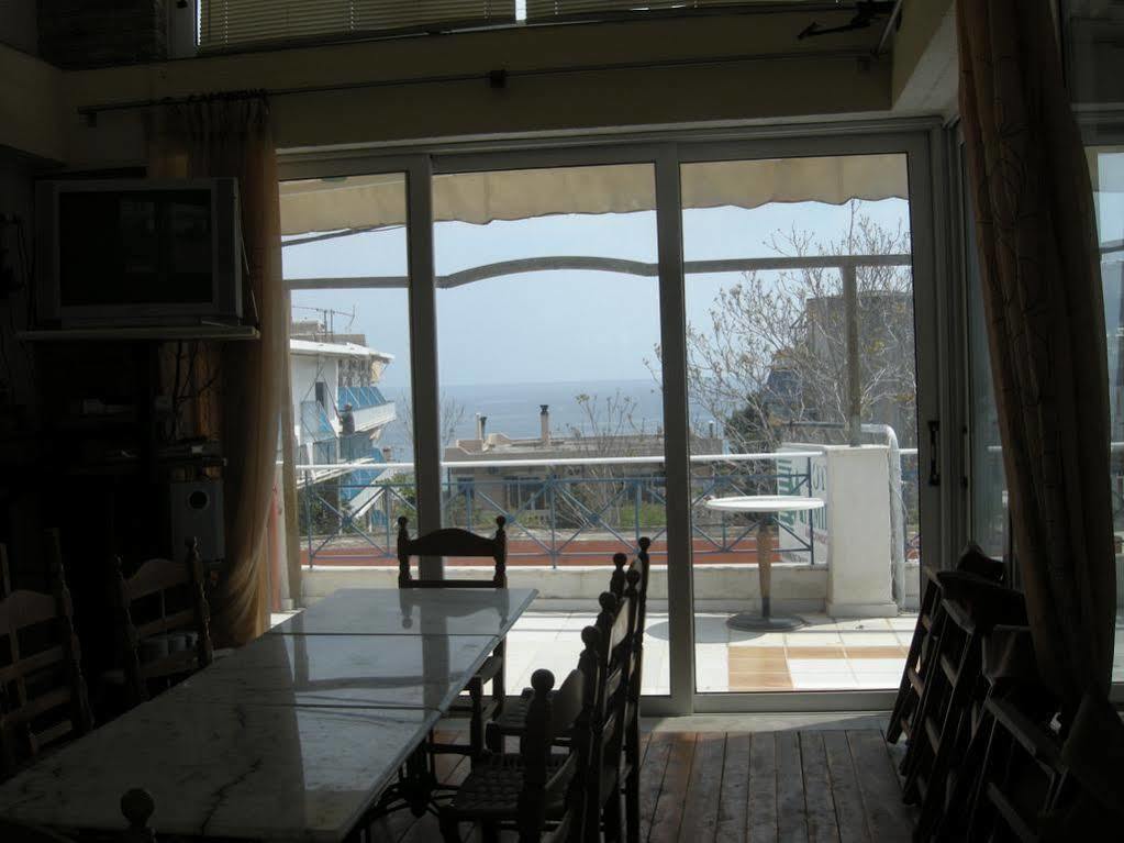 麦米顿公寓 Agia Marina  外观 照片